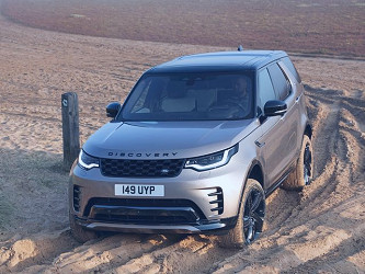 2023 Land Rover Discovery Review, Pricing, and Specs